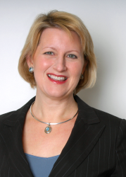 Deanna Hoelscher